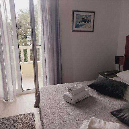 Villa Rosso Baška Voda 部屋 写真
