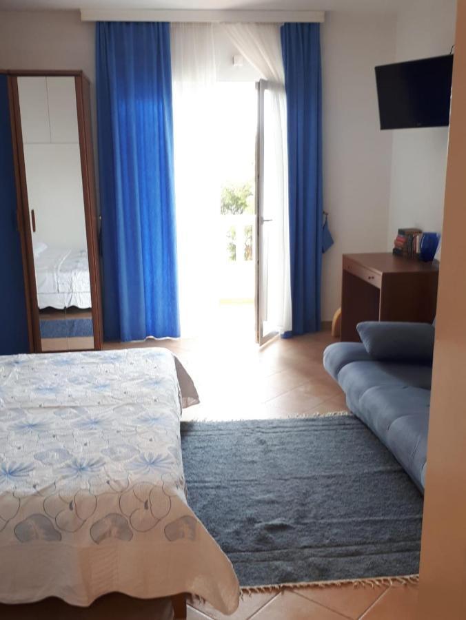 Villa Rosso Baška Voda エクステリア 写真