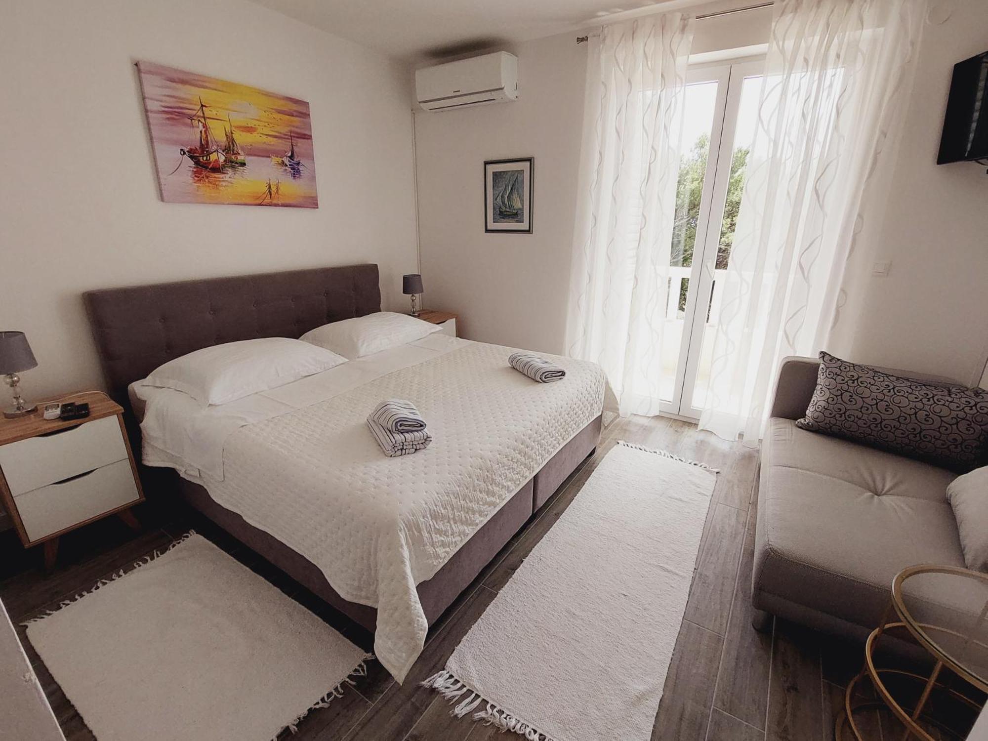Villa Rosso Baška Voda 部屋 写真